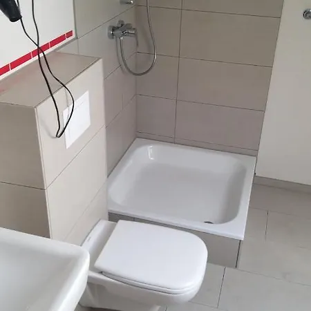 Wedemark-apartment-haus Fuer Bis Zu 24 Personen Wedemark