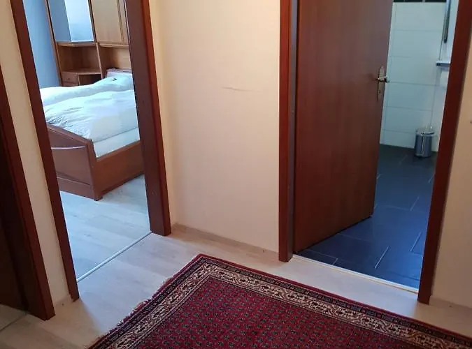 Wedemark-apartment-haus Fuer Bis Zu 24 Personen Lejlighed