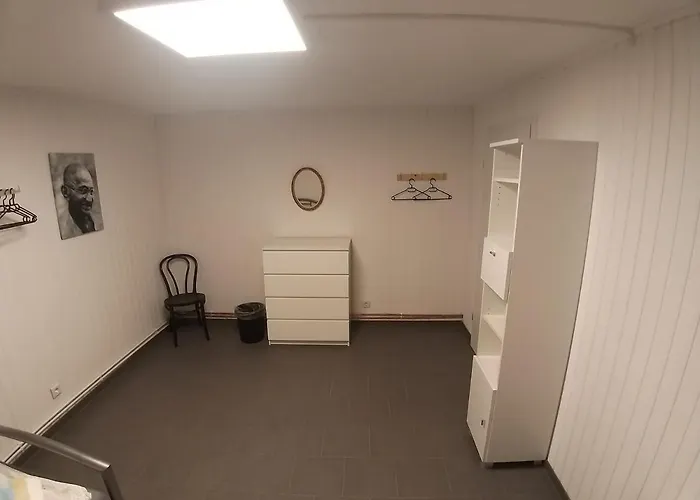 Lejlighed Wedemark-apartment-haus Fuer Bis Zu 24 Personen